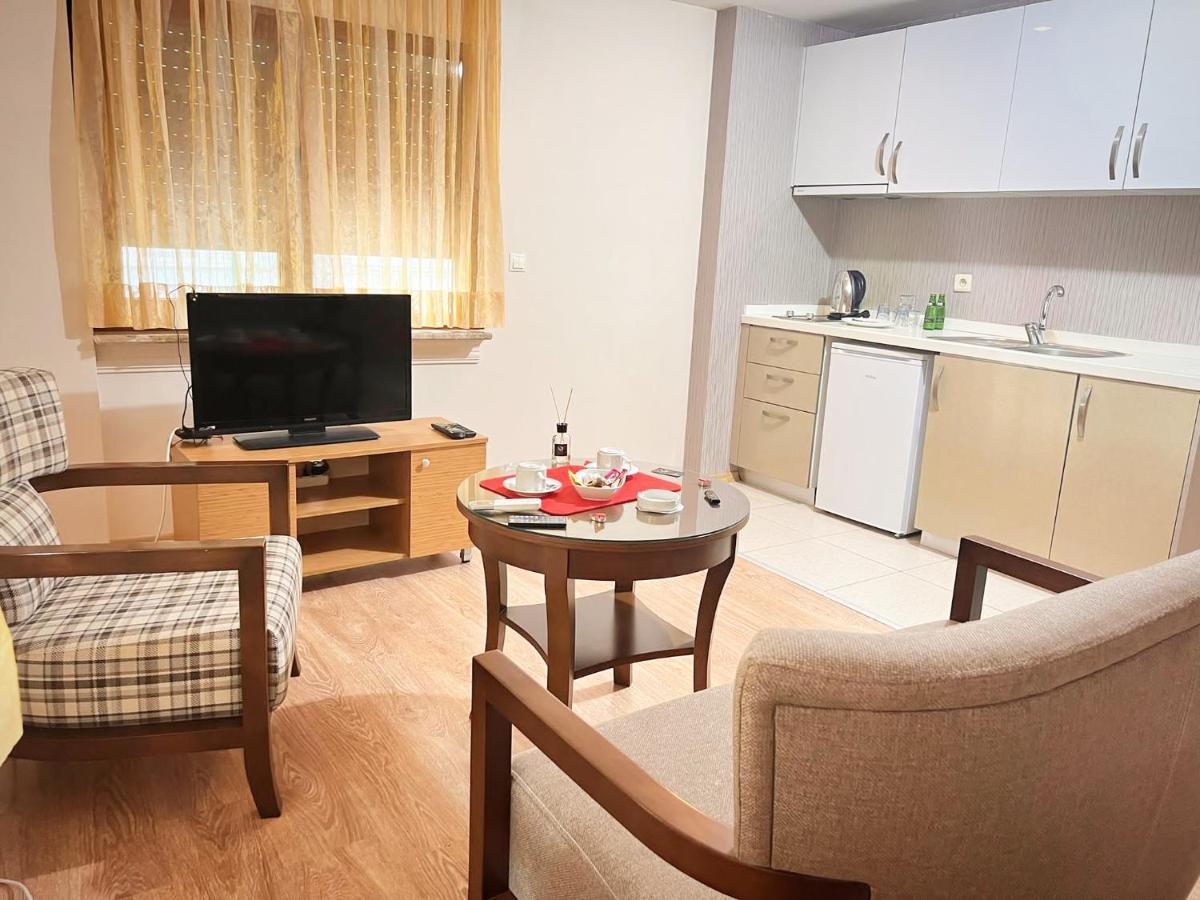 Arf Residence & Hotel & Suits Buca ภายนอก รูปภาพ